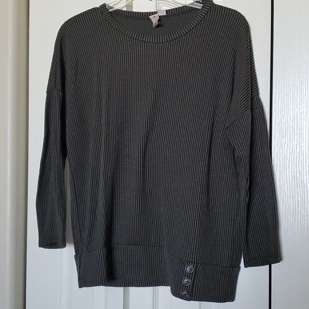 Striped sweater - Picture 2 of 3